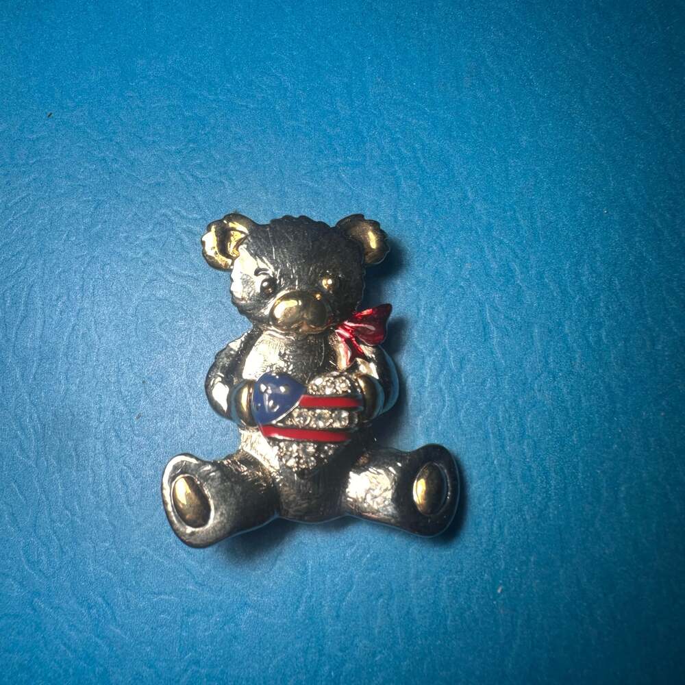 Vintage Napier Silver Tone Patriotic Teddy Bear Brooch Pin with American Flag